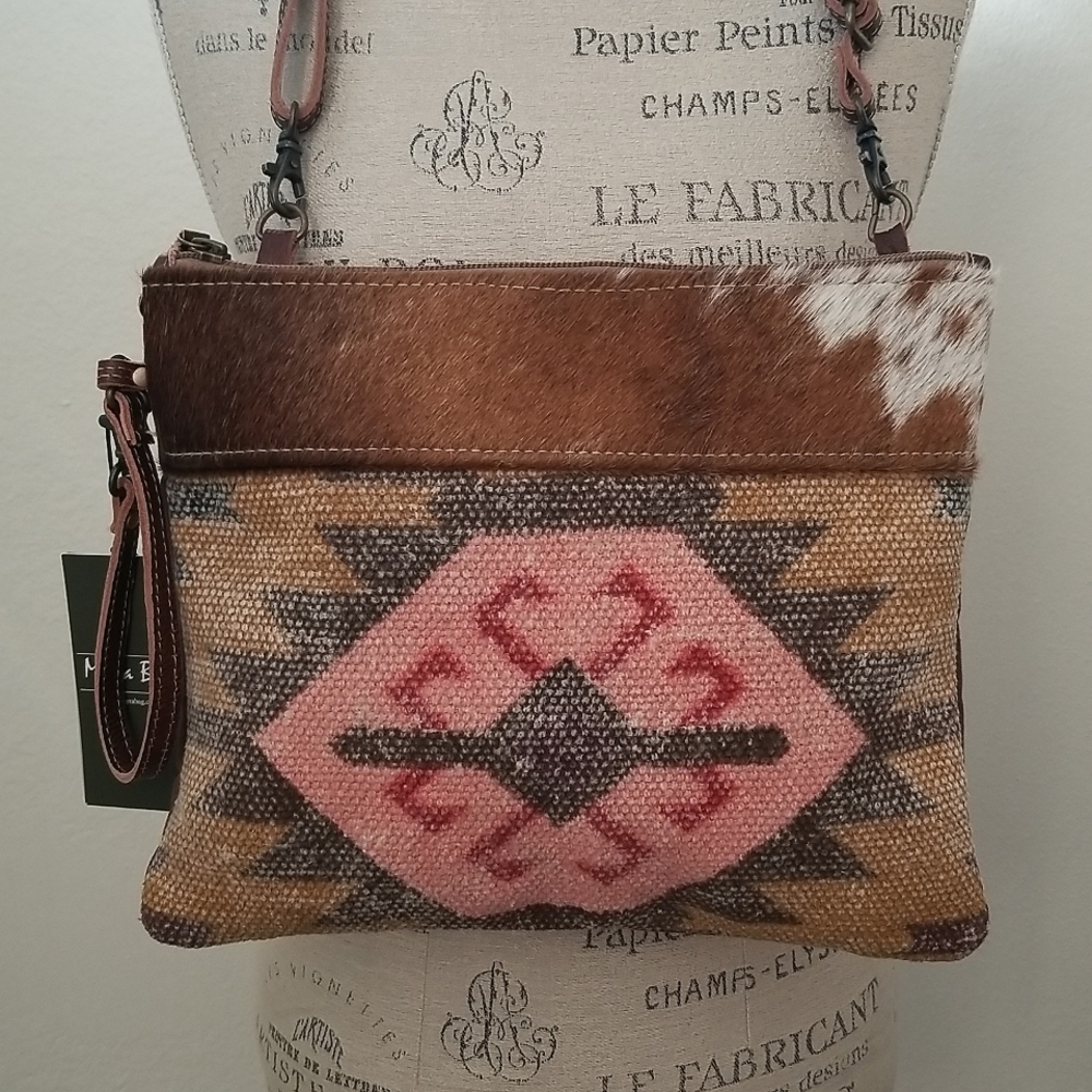 Myra Bag - Clutch